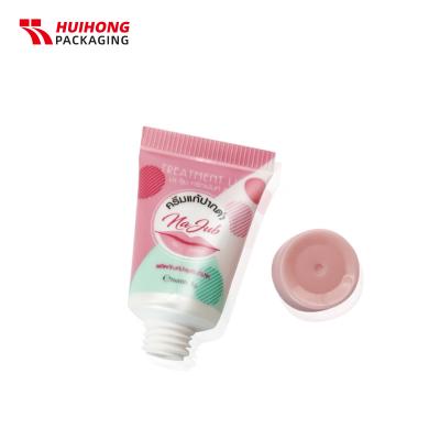 Tubo de bálsamo de labios rosado de 5 ml con tapón de tornillo para envasado cosmético